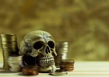 2018-Bitcoin-90-Kez-olurken-Neredeyse-1000-Altcoin-oldu-cryptocurrency-white-paper-dead-coin