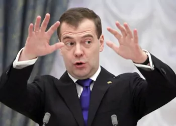 Rus-Basbakan-Medvedev-Kripto-Para-Birimlerini-Gommek-İcin-Sebep-Yok-cryptocurrency-prime-minister-russia