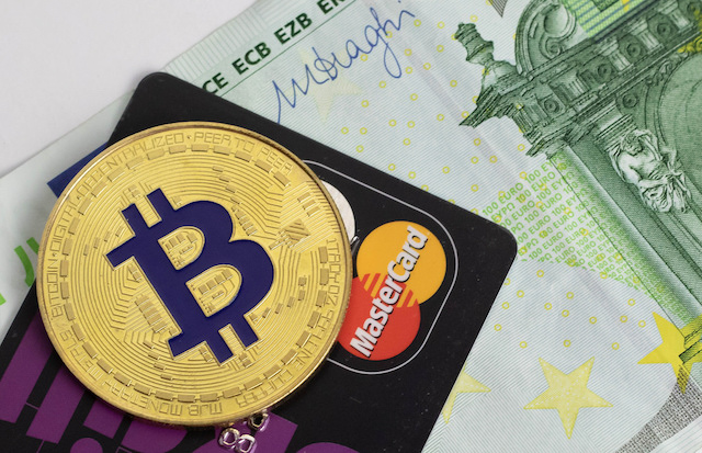 Bitcoin-Visa-ve-MasterCard-10-Yilda-En-iyi-Dunya-odeme-Sistemlerini-Yenebilir-btc-kripto-para-cryptocurrency Bitcoin-Visa-ve-MasterCard-10-Yilda-En-iyi-Dunya-odeme-Sistemlerini-Yenebilir-btc-kripto-para-cryptocurrency