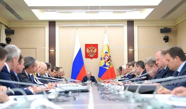 Moskova-ogrenci-Konseyleri-Haziran-ayinda-Pilot-Blok-Zincir-Blockchain-E-Oylamayi-Planliyor-dagıtılmış-defter-teknolojisi-dlt