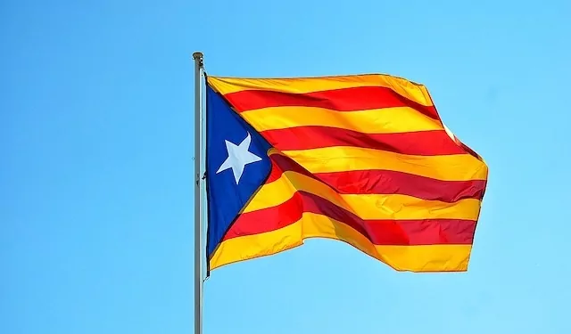 Katalonya, Merkezi Yönetilemeyen Bir Kimlik Sistemini Duyurdu 1 independence-of-catalonia-Katalonya-Merkezi-Yonetilemeyen-Bir-Kimlik-Sistemini-Duyurdu-blok-zincir-blockchain