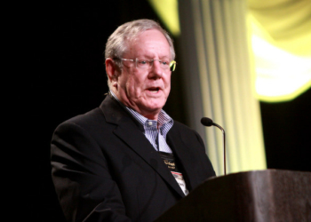 Forbes-Bas-Editoru-Bitcoin-BTC-Otoriter-Hukumetlerle-Mucadeleye-Yardimci-Olabilecegine-inaniyor-kripo-para-cryptocurrency-steve-forbes