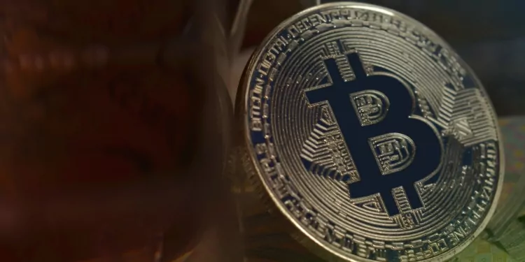 Facebook Yöneticisi: Çin’in Bitcoin Madenciliğini Yasaklaması Olumlu Bir Gelişme 1 Facebook'tan Bitcoin Yorumu