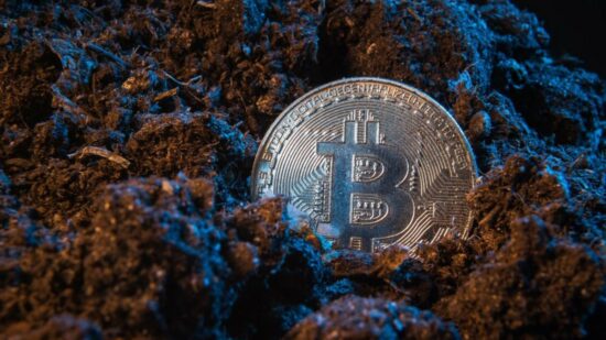 bitcoin hash rate'i düşüyor