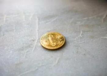 Coinbase Ripple'ı Listeledi