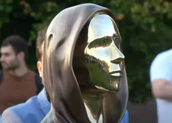 Satoshi Nakamoto’nun Heykeli Dikildi!