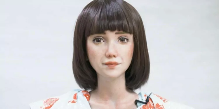 Cardano, Robot Hemşire Grace' Destek Oluyor