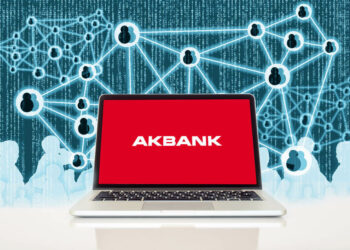 Akbank Blockchain'de!
