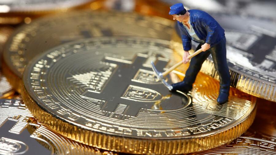 bitcoin 44 bin doları aşarken kripto madencilik hisseleri de yükseliyor