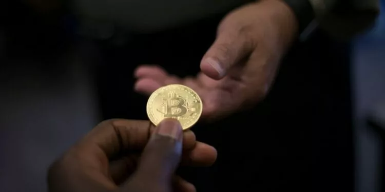 Şu ABD Üniversitesi Kripto Bağışlarını Kabul Etmeye Başladı 1 Bitcoin ve Altın Fiyatlarında Savaş ve Enflasyonun Etkisi Ne Düzeyde?