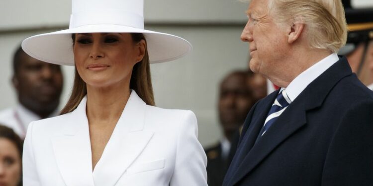 Melania Trump Ünlü Şapkasını NFT Olarak Satışa Sunacak