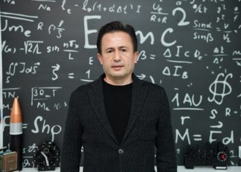 Tuzla Belediye Başkanı Gençlerle Metaverse Hakkında Konuştu