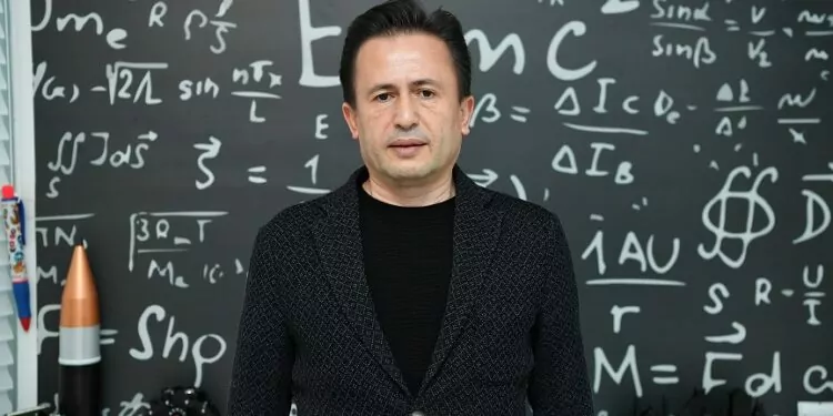Tuzla Belediye Başkanı Gençlerle Metaverse Hakkında Konuştu 1 Tuzla Belediye Başkanı Gençlerle Metaverse Hakkında Konuştu