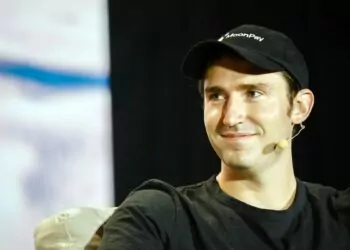 MoonPay Kullanıcıları Banka ve Kredi Kartlarıyla NFT Alabilecek