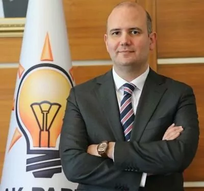 AK Parti Metaverse’de Buluşacak