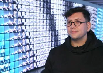 Teknoloji Devi Samsung Refik Anadol ile Anlaştı!