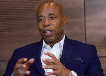 Eric Adams Bitcoin’i Dipten Satın Almanın Önemi Hakkında Konuştu