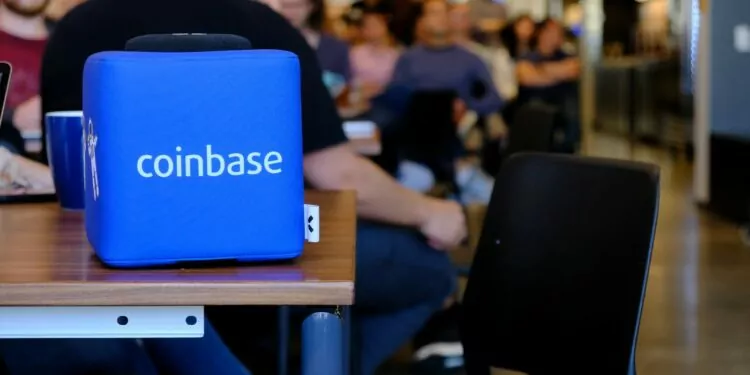 Coinbase Rus Kullanıcıların Hesaplarını Askıya Alacak mı?
