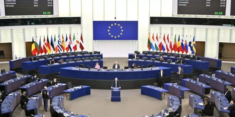 Avrupa Parlamentosu, Kripto Varlıklar Yasa Tasarısının Oylamasını Erteledi