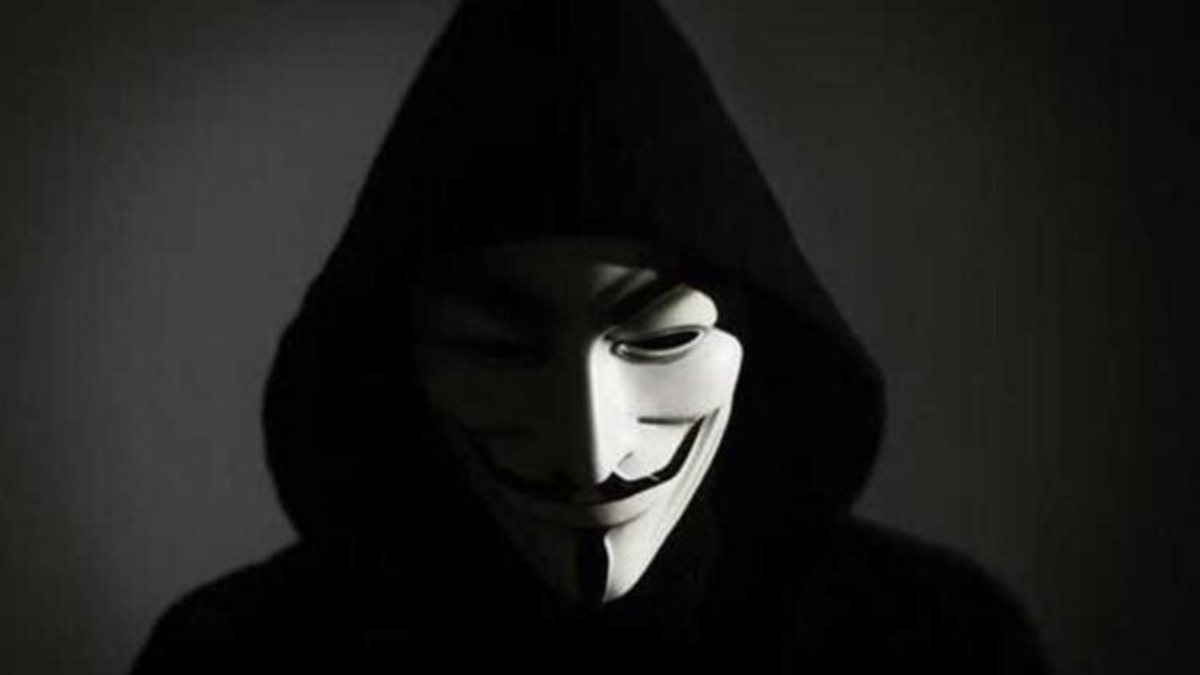 anonymous rusya'ya siber savaş i̇lan etti!
