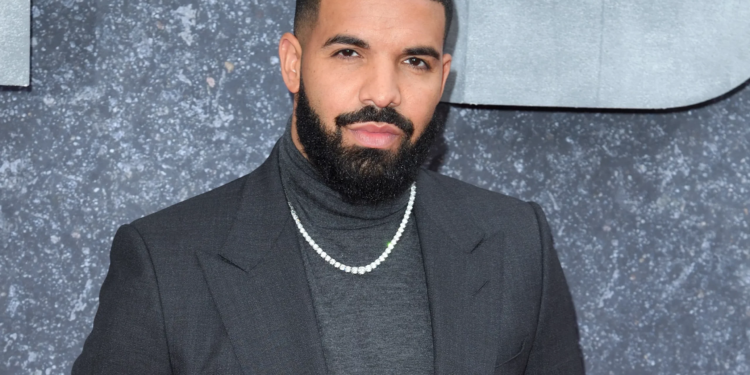 Amerikalı Rapçi Drake, LeBron James Vakfına 1 Milyon Dolarlık BTC Bağışladı