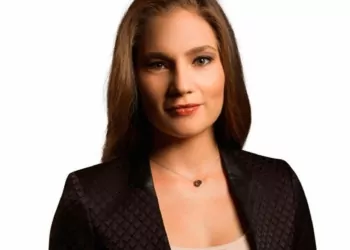 Ünlü Gazeteci Nevşin Mengü Hacklendi!