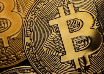 Borsalardan 4.3 Milyar Dolarlık Bitcoin Çekildi