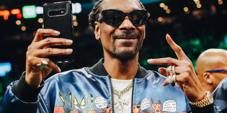 Ünlü Rapçi Snoop Dogg Metaverse Evreninde Ot Çiftliği Kuracak! 1 Ünlü Rapçi Snoop Dogg Metaverse Evreninde Ot Çiftliği Kuracak!
