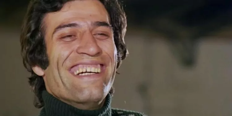 Yeşilçam'ın Efsane Yıldızı Kemal Sunal’ın NFT Koleksiyonu Çok Yakında! 1 Yeşilçam'ın Efsane Yıldızı Kemal Sunal’ın NFT Koleksiyonu Çok Yakında!