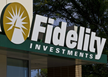 ABD Senatörü Elizabeth Warren Fidelity’nin Bitcoin Hamlesini Eleştirdi!