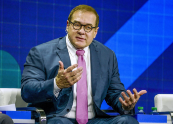 Scott Minerd: Bitcoin 8 Bin Dolara Düşebilir!