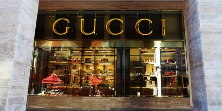 Lüks Giyim Markası Gucci ABD’de Bitcoin ile Ödeme Kabul Edecek! 1 Lüks Giyim Markası Gucci ABD’de Bitcoin ile Ödeme Kabul Edecek!