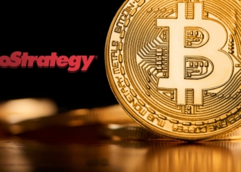 MicroStrategy, Düşen Piyasaya Rağmen Bitcoin Stratejisinden Vazgeçmiyor!
