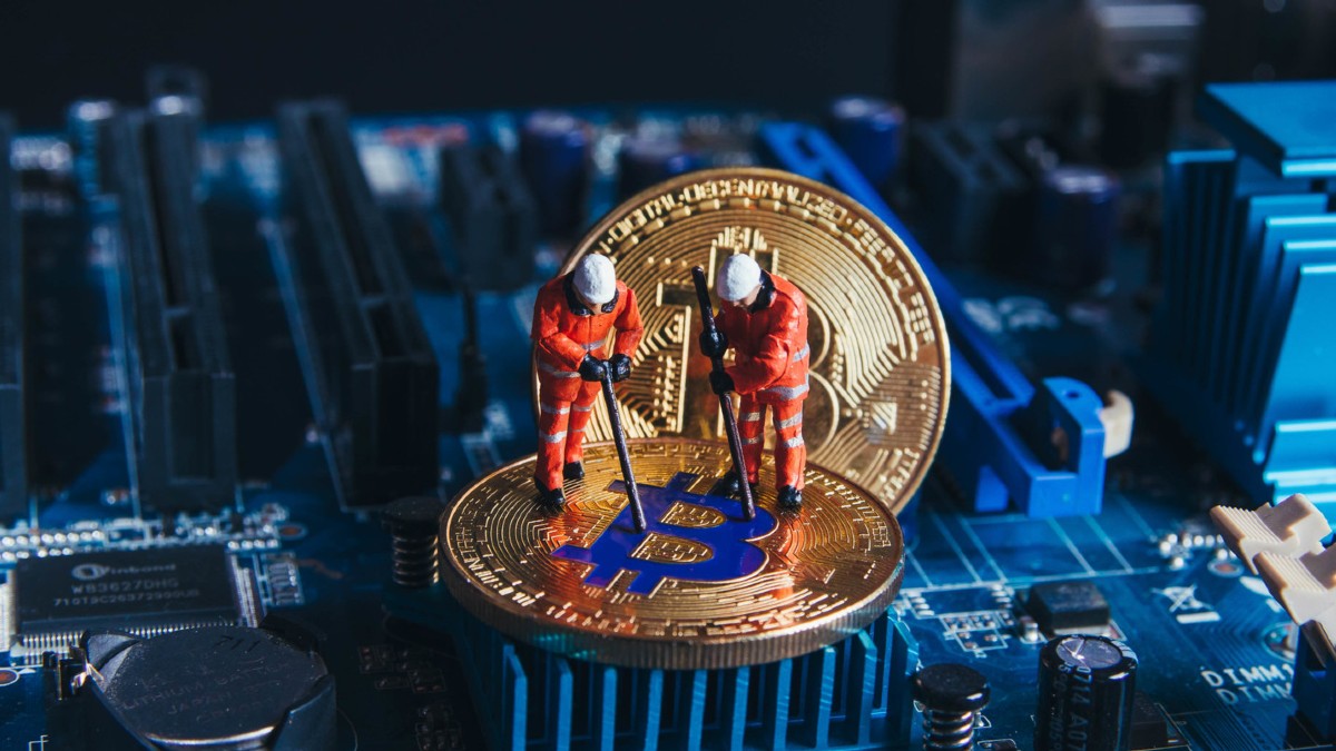 Bitcoin (BTC) Madencileri Satış İşlemlerini Yavaşlatıyor