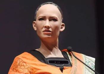 Robot Sophia, NFT Koleksiyonunu Piyasaya Sürüyor!