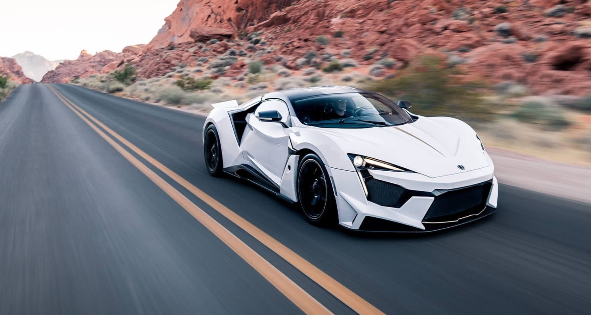 Dünyaca Ünlü Otomobil Üreticisi W Motors Metaverse’e Girmeye Hazırlanıyor!