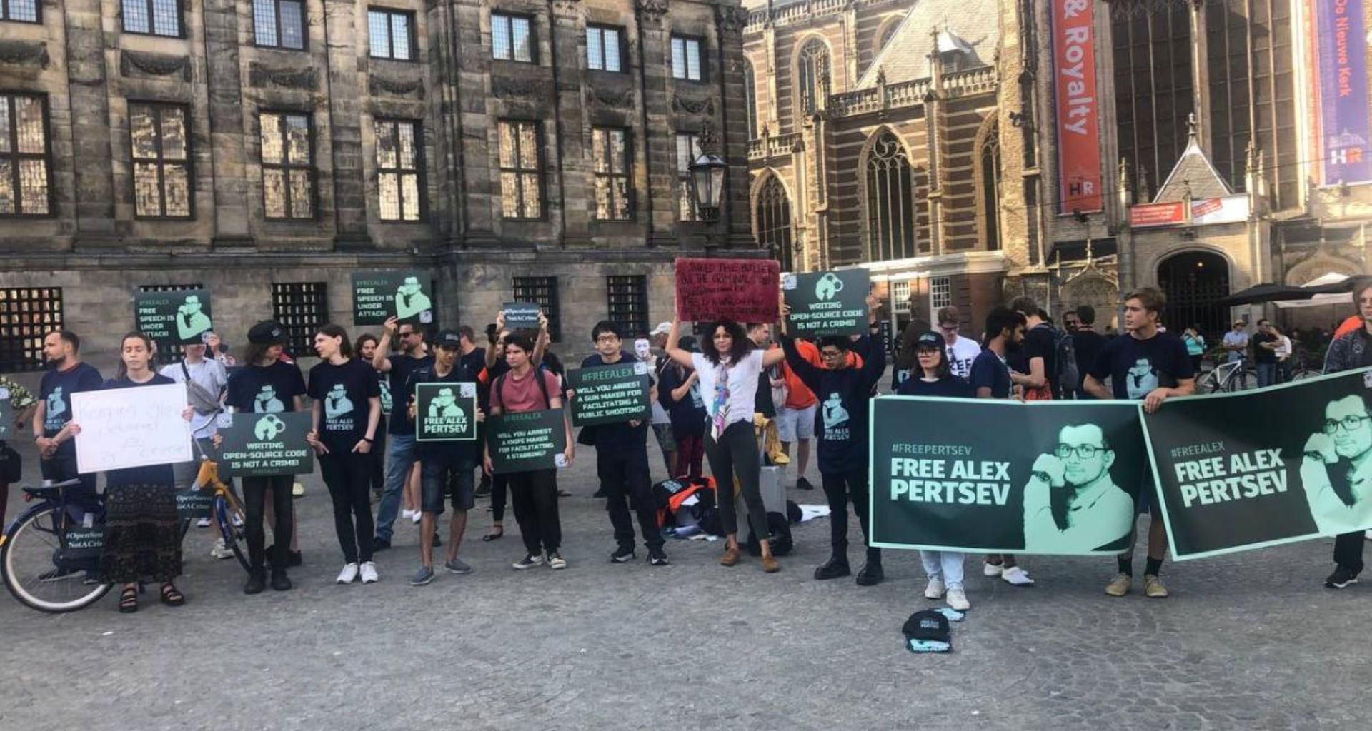 Tornado Cash Geliştiricisinin Tutuklanması Protesto Edildi!