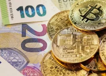 Yatırımcılar, Bitcoin İçin Euro ve Pound’dan Vazgeçtiler!