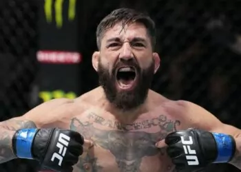 Arjantinli UFC Dövüşçüsü, Maaşını USDC Olarak Alacak!