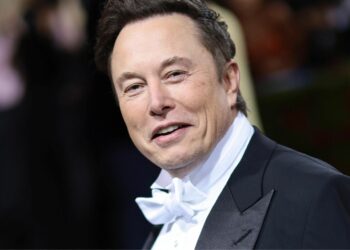 Elon Musk kripto para dolandırıcılığı için kullanıldı