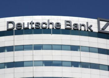 Deutsche Bank Genel Merkezine Baskın Düzenlendi!