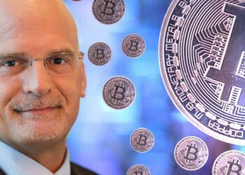 Mike McGlone: “Bitcoin, Emtia ve Teknoloji Hisselerine Göre Daha İyi Performans Sergileyecek”