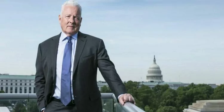 SEC’in Çok Konuşulan Eski Yöneticisi Hinman’a Rüşvet İddiası!