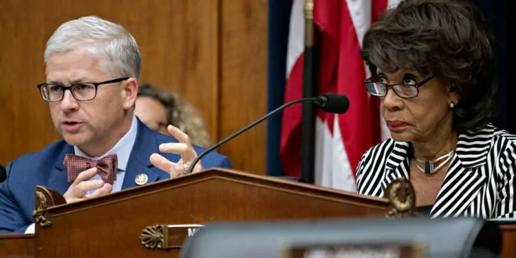 Temsilci Patrick McHenry, Stablecoin'ler Hakkında Açıklama Yaptı! 1 Temsilci Patrick McHenry, Stablecoin’ler Hakkında Açıklama Yaptı!