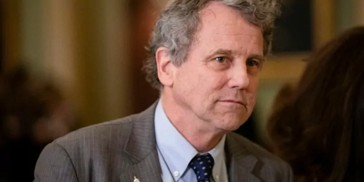 ABD’li Senatör Brown’a Göre Kripto Sistemi Çökebilir! 1 ABD’li Senatör Brown’a Göre Kripto Sistemi Çökebilir!