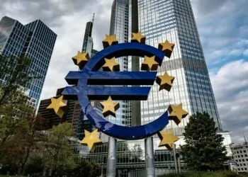 avrupa-merkez-bankasi-faiz-artirdi-btc-dususe-gecti-2022-paranfil