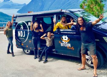 Bitcoin Ailesi, Bitcoin (BTC)’lerini Taşıdı