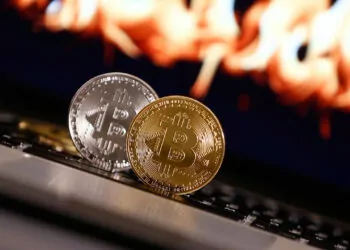 italya-ve-arnavutluk'tan-ortakripto-dolandiricilik-operasyonu-2022-paranfil