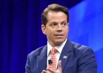 Scaramucci’nin SkyBridge Fonları %39 Değer Kaybetti