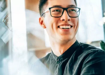 Animoca Brands CEO'su Robby Yung'a Göre Kitleleri GameFi'ye Çekmek için Daha Geniş Oyun Seçeneklerine İhtiyaç Var! 1 Animoca-Brands-CEO'su-GameFi'ye-kitleleri-cekmek-icin-neler-yapilmali-konustu-2023-paranfil